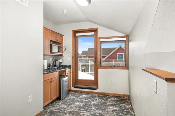 $337,500 | 2100 East Water Street, Unit W307, Duluth, MN 55812