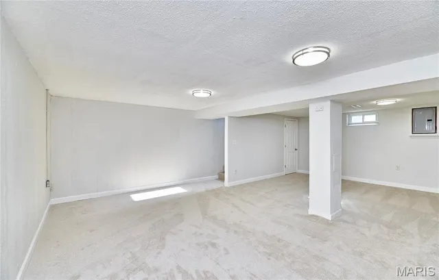 $269,900 | 85 Country Life Drive, O'Fallon, MO 63366