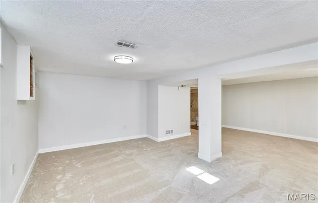 $269,900 | 85 Country Life Drive, O'Fallon, MO 63366