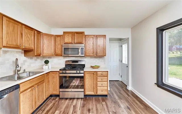 $269,900 | 85 Country Life Drive, O'Fallon, MO 63366