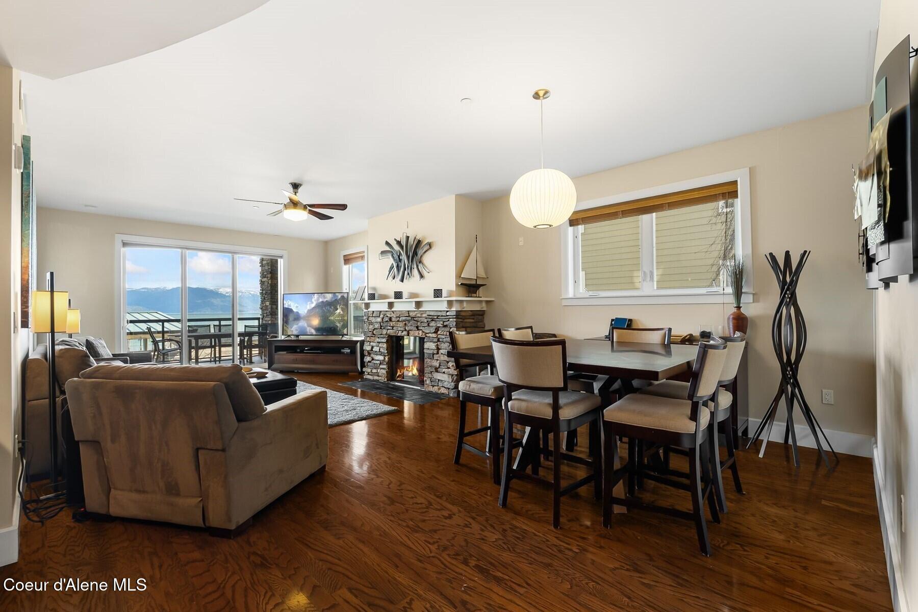 412 Sandpoint Avenue, Unit 131 Sandpoint, ID 83864 - Photo 11 of 36 Dining & Living Room