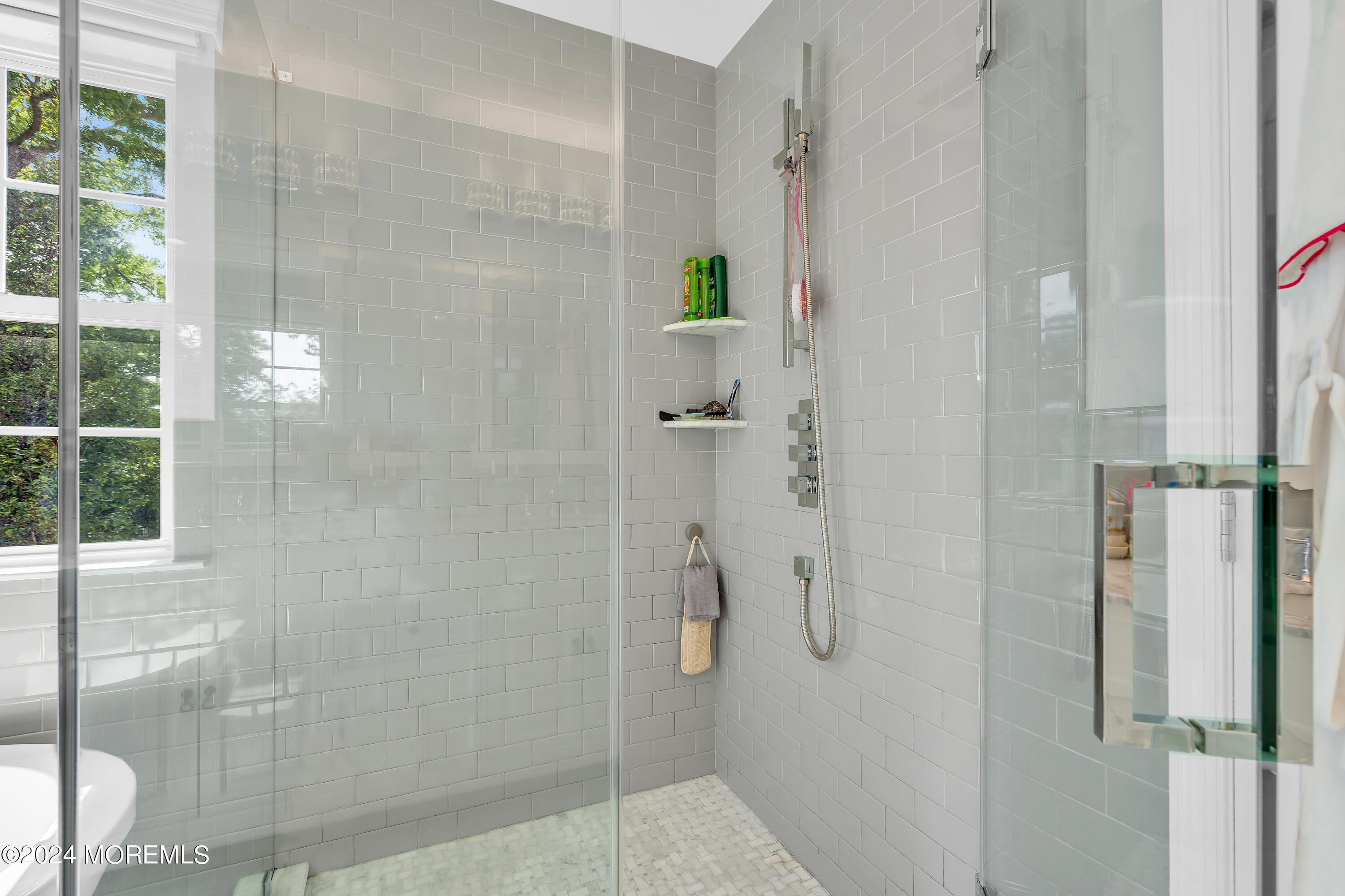 2050 MacKenzie Road Toms River, NJ 08755 - Photo 59 of 95 084_dsc02108_452