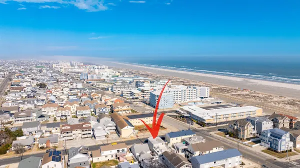 $750,000 | 318 East Hollywood Avenue, Unit 1, Wildwood Crest, NJ 08260