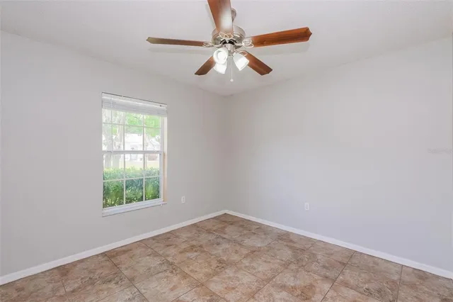 $2,069 | 8125 Oakhurst Boulevard, Lakeland, FL 33810