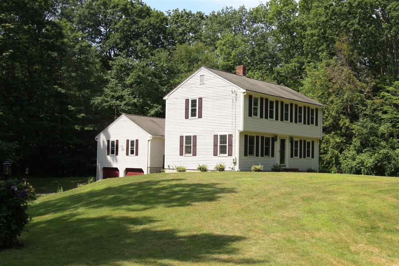 21 Geisser Road Hampstead, NH 03841 - Photo 4 of 24