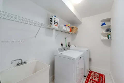 $884,500 | 8523 Southwest 139th Terrace, Palmetto Bay, FL 33158