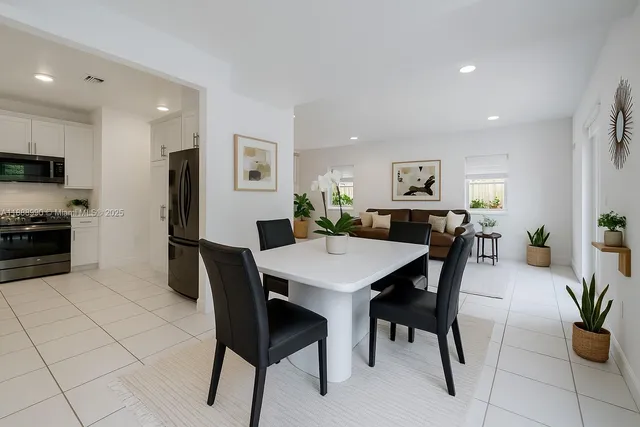 $875,000 | 8523 Southwest 139th Terrace, Palmetto Bay, FL 33158