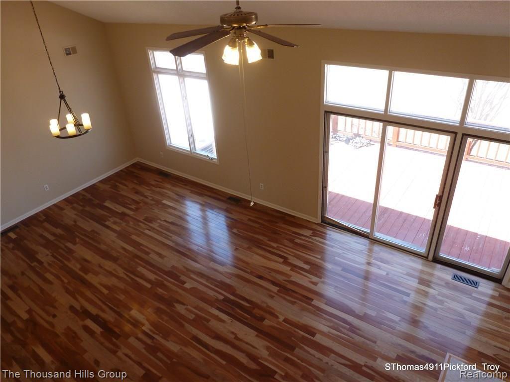 4911 Pickford Drive Troy, MI 48085 - Photo 25 of 46 Pickford 4911 (18).JPG