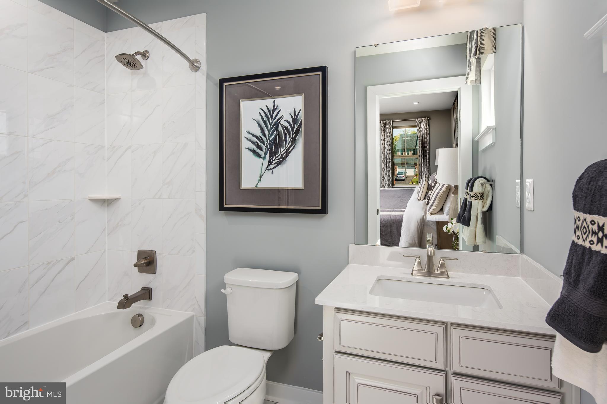 14101 Herbin House Road Accokeek, MD 20607 - Photo 32 of 35 Upstair Hall Bathroom