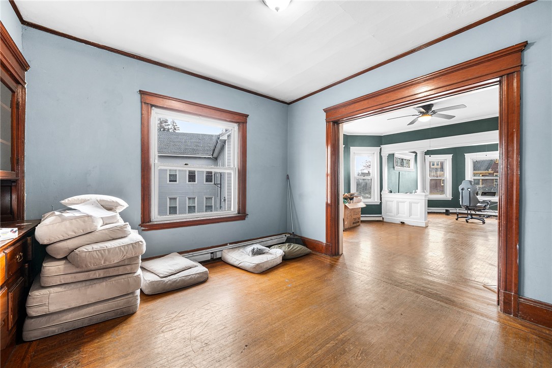 48 Kossuth Street Pawtucket, RI 02860 - Photo 19 of 44