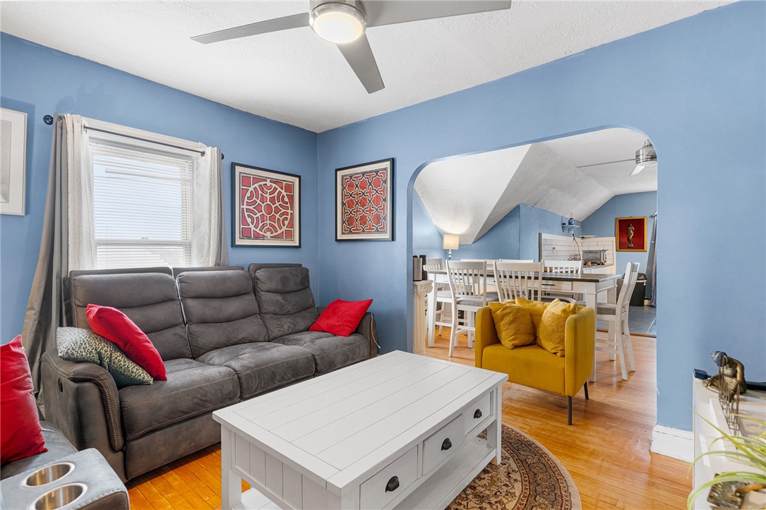 48 Kossuth Street Pawtucket, RI 02860 - Photo 25 of 44