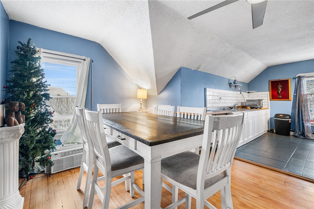 48 Kossuth Street Pawtucket, RI 02860 - Photo 26 of 44