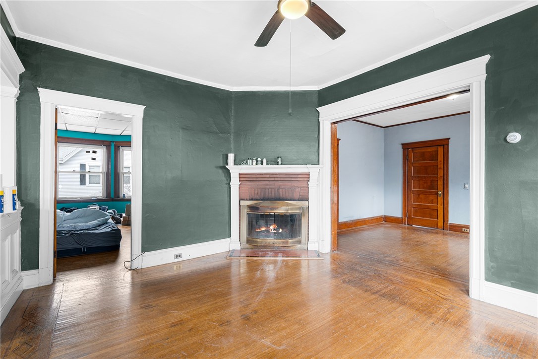 48 Kossuth Street Pawtucket, RI 02860 - Photo 10 of 44