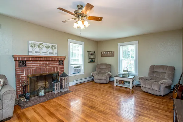 $470,000 | 140 Middle Street, Lancaster, NH 03584
