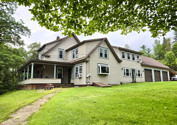 $470,000 | 140 Middle Street, Lancaster, NH 03584