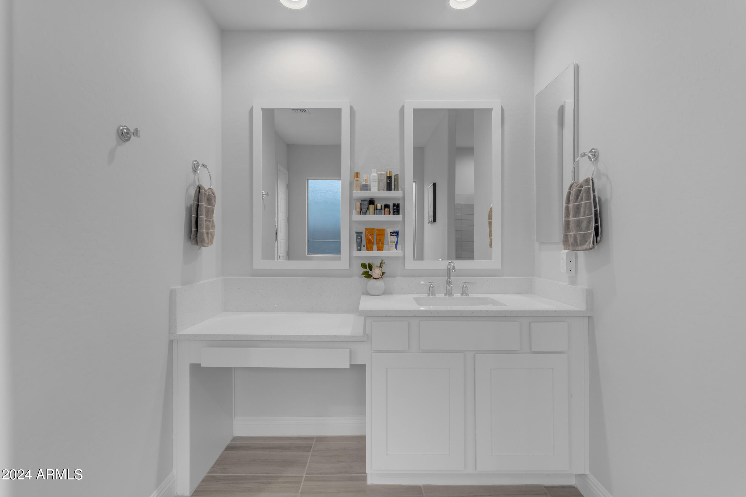 22678 East Stacey Road Queen Creek, AZ 85142 - Photo 38 of 101 Primary On-suite