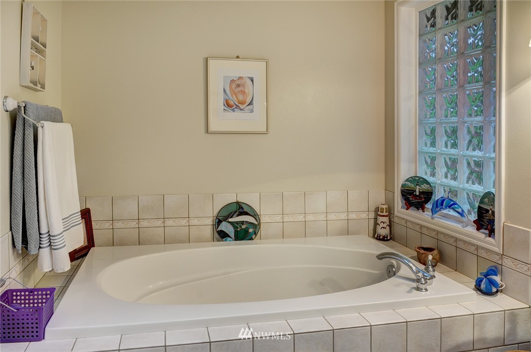 4731 Tree Ridge Lane Northeast Poulsbo, WA 98370 - Photo 20 of 25 Gallery Image 20