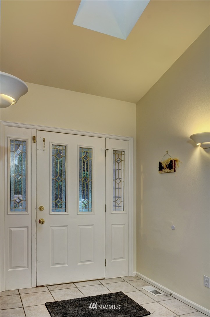 4731 Tree Ridge Lane Northeast Poulsbo, WA 98370 - Photo 3 of 25 Gallery Image 3