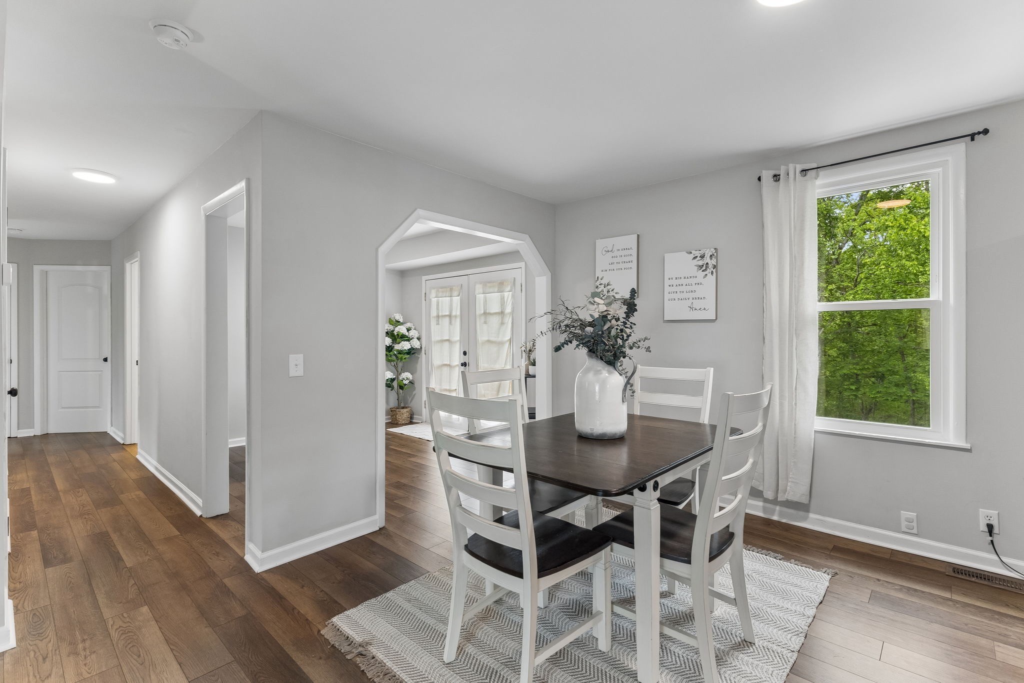 3908 Cedar Street Centerville, TN 37033 - Photo 7 of 31 a dining room with furniture and window