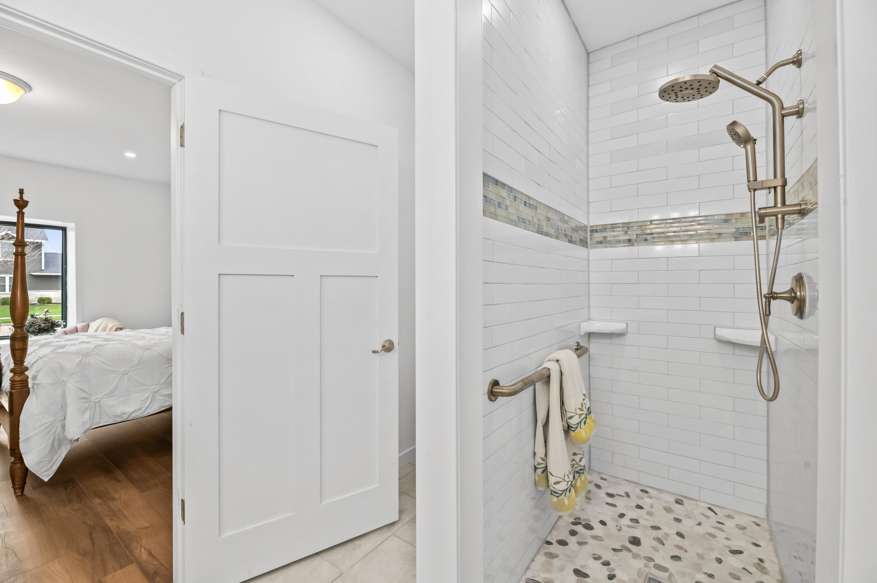 1401 Devon Road Burlington, WI 53105 - Photo 21 of 31 DSC_0822