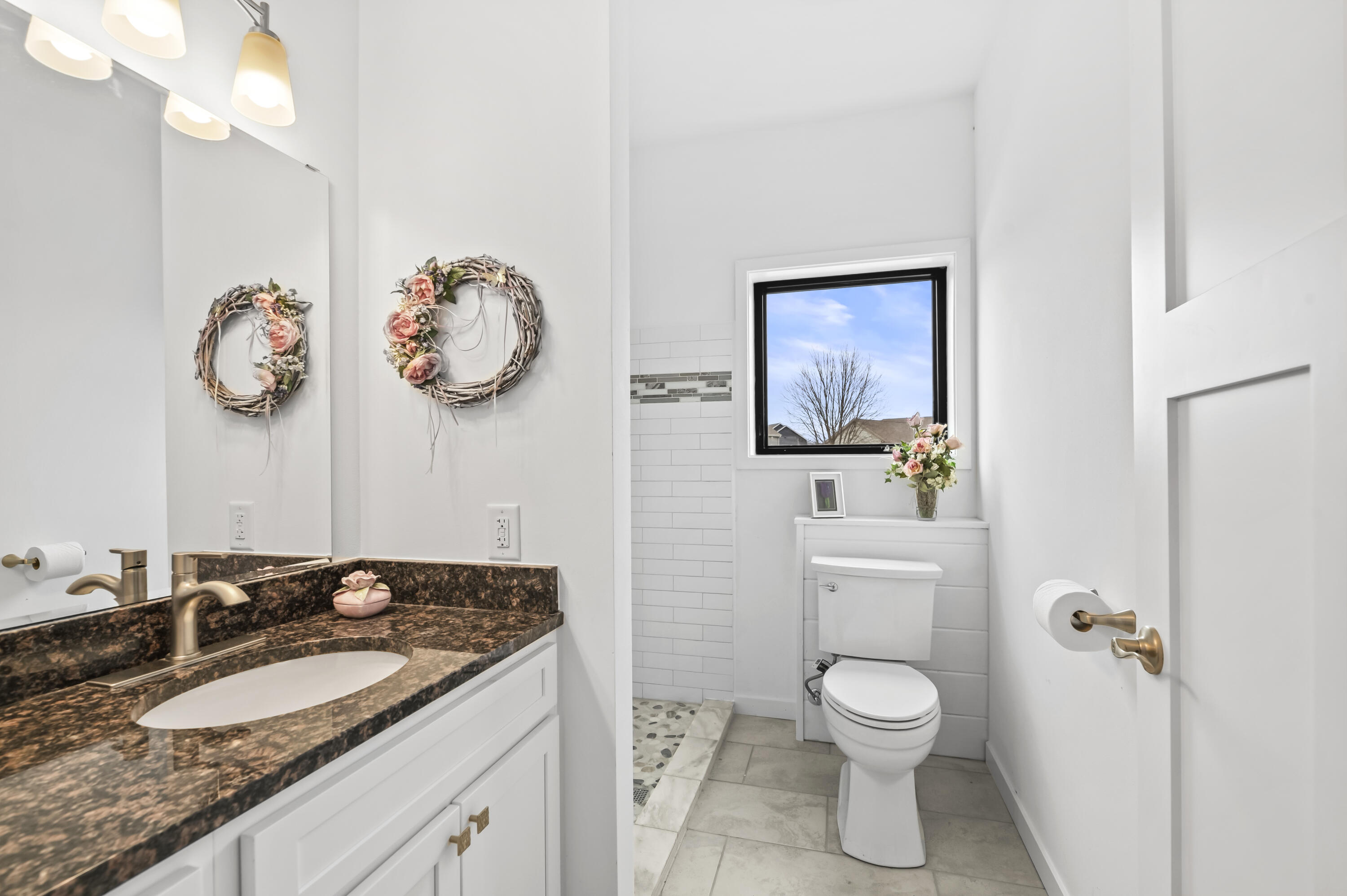 1401 Devon Road Burlington, WI 53105 - Photo 25 of 31 DSC_0769