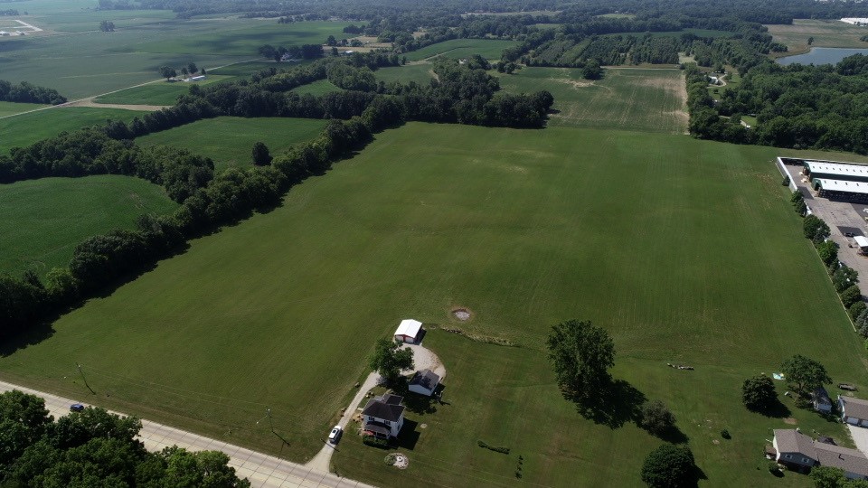 17156 West Newell Road Danville, IL 61834 - Photo 4 of 23