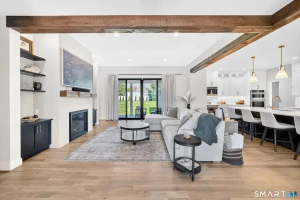 $1,200,000 | 3 Garnet Lane, Ellington, CT 06029
