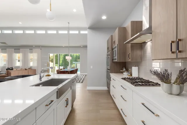 $12,000 | 1629 East Montebello Avenue, Phoenix, AZ 85016