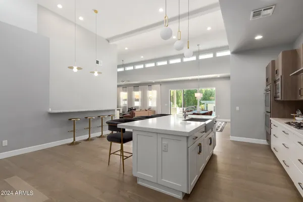 $12,000 | 1629 East Montebello Avenue, Phoenix, AZ 85016