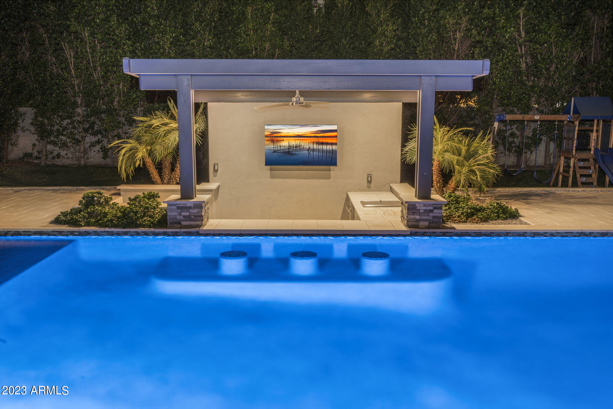 1629 East Montebello Avenue Phoenix, AZ 85016 - Photo 32 of 88 Private Backyard