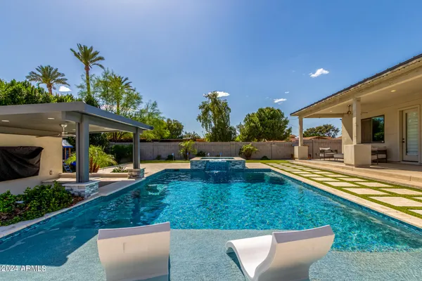 $12,000 | 1629 East Montebello Avenue, Phoenix, AZ 85016