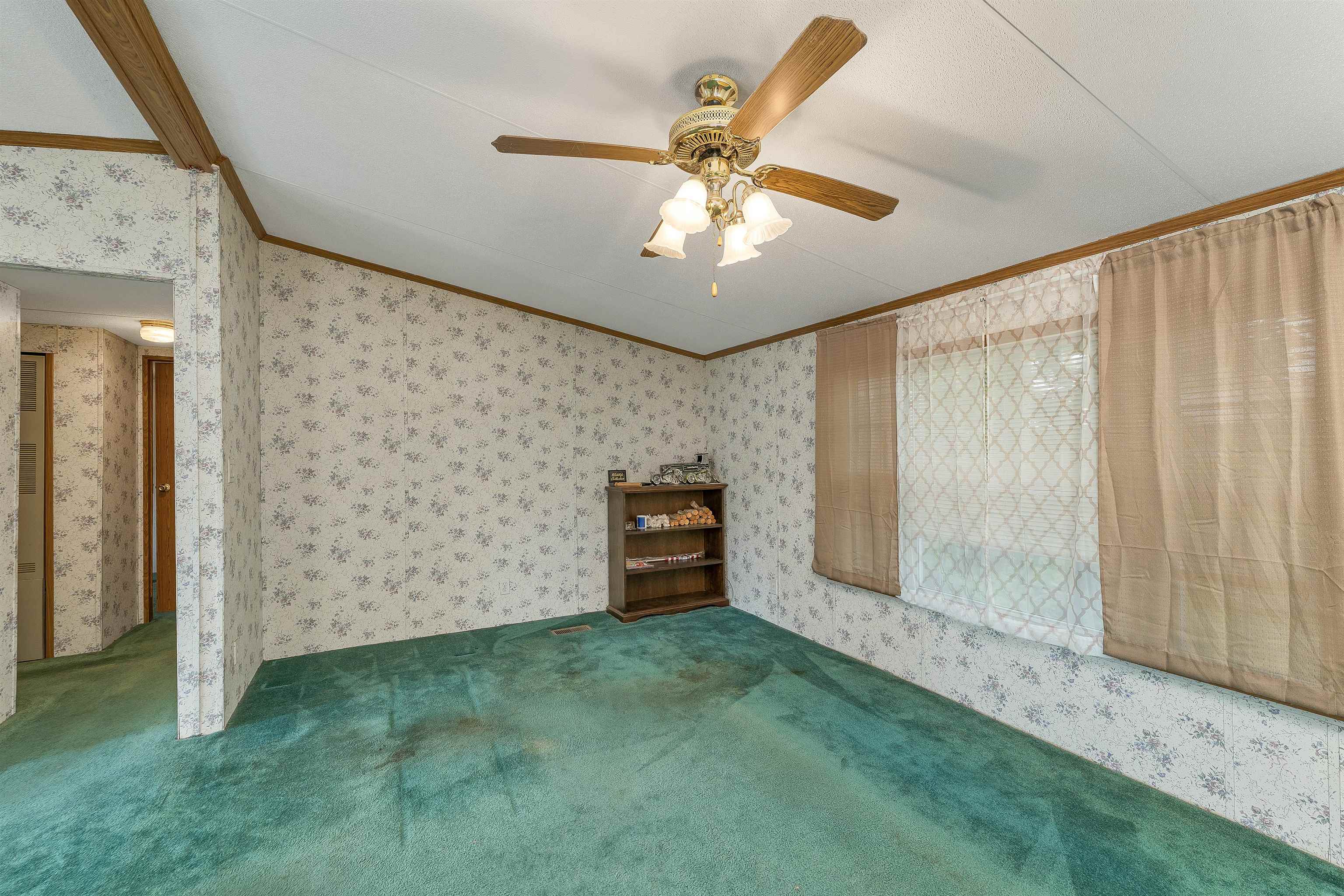 25 Hawthorne Road North Hampton, NH 03862 - Photo 11 of 38 Gallery Image 11