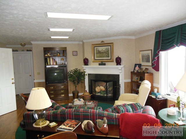 3191 Air Bellows Gap Road Sparta, NC 28675 - Photo 11 of 16 Gallery Image 11