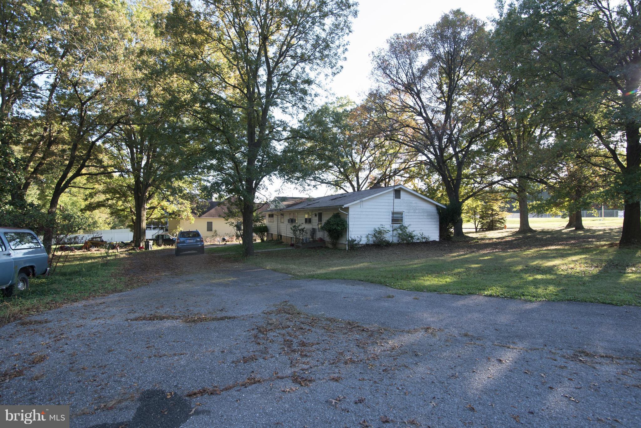 6567 Freetown Road Columbia, MD 21044 - Photo 17 of 28 Exterior (General)