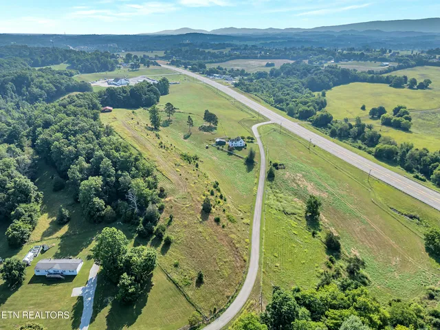 $450,000 | 411 3rd Street, Maryville, TN 37804