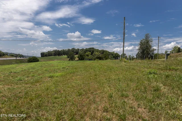 $450,000 | 411 3rd Street, Maryville, TN 37804