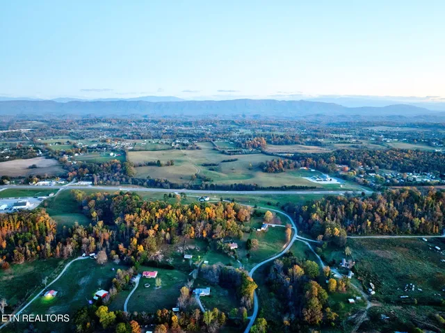 $450,000 | 411 3rd Street, Maryville, TN 37804