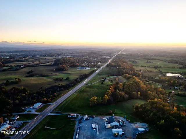 $450,000 | 411 3rd Street, Maryville, TN 37804