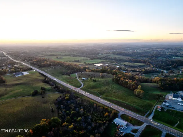 $450,000 | 411 3rd Street, Maryville, TN 37804