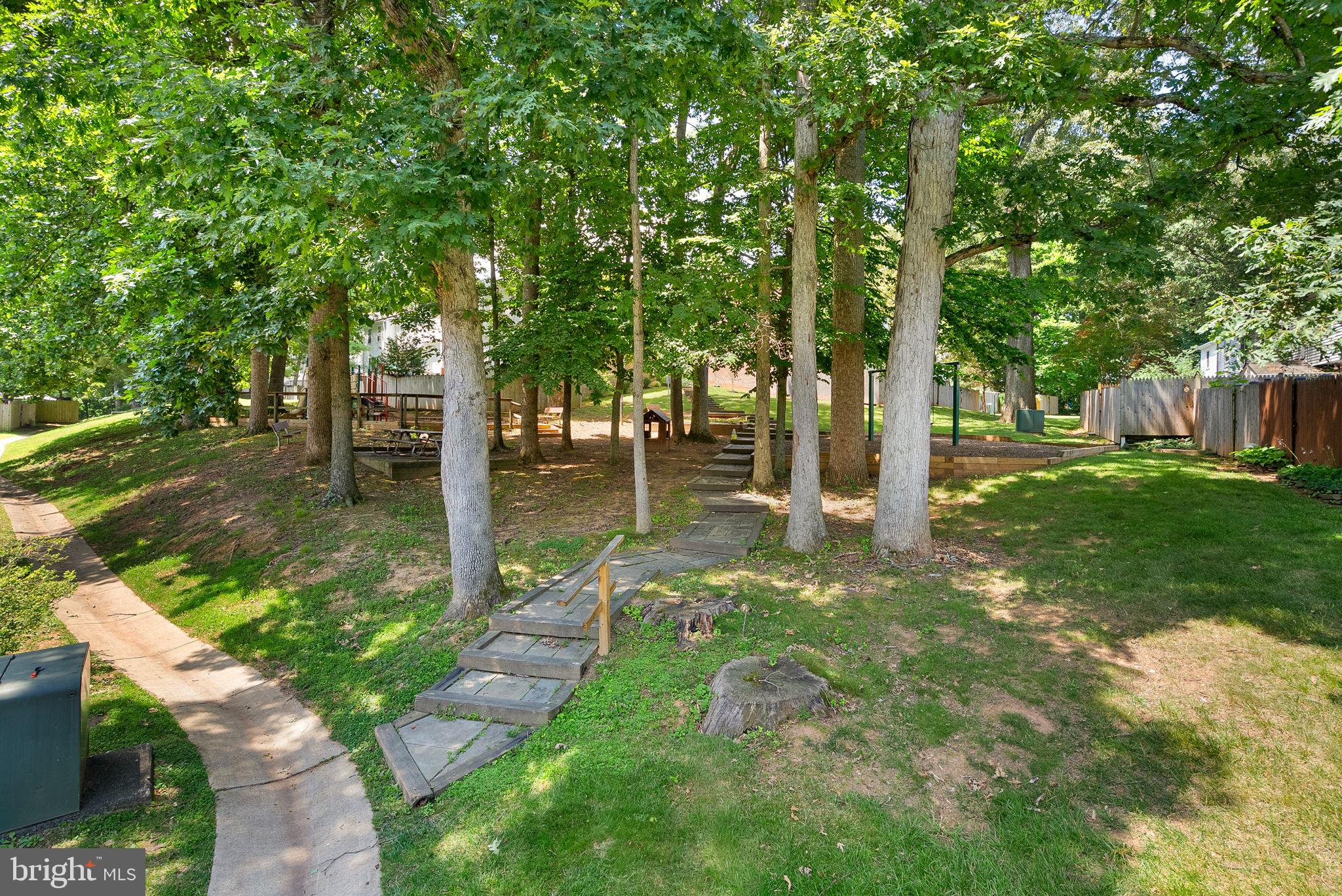 6612 Burlington Place Springfield, VA 22152 - Photo 52 of 54