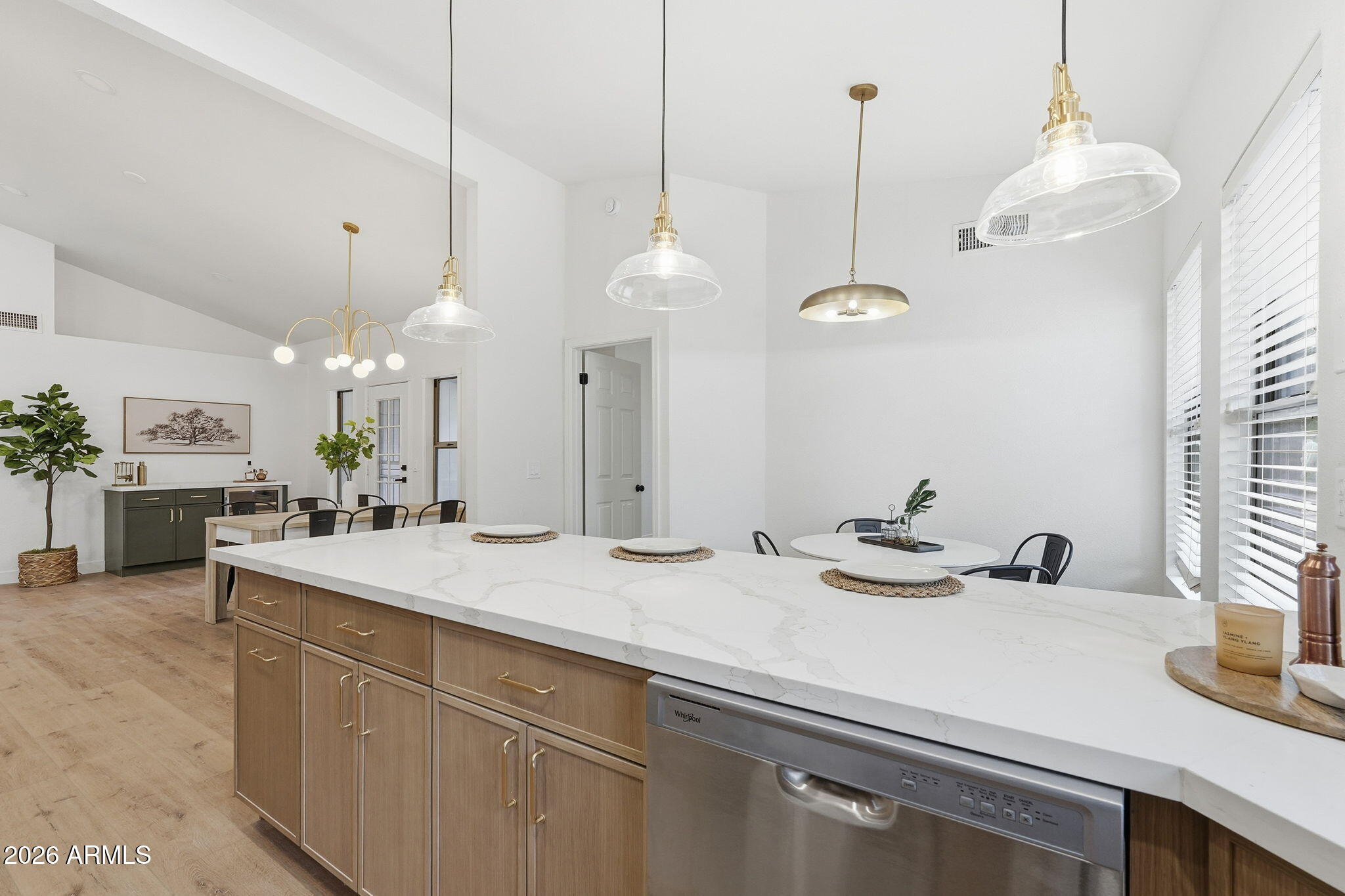 962 East Cullumber Street Gilbert, AZ 85234 - Photo 10 of 37 016_ListerPros