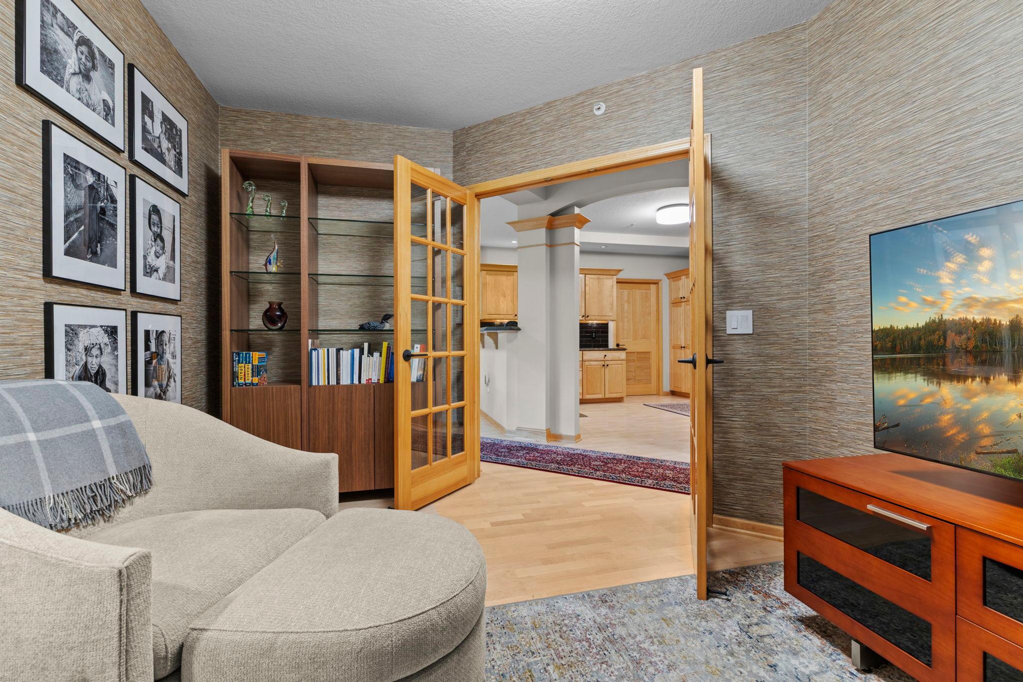 11460 Fairfield Road West, Unit 103 Minnetonka, MN 55305 - Photo 11 of 72