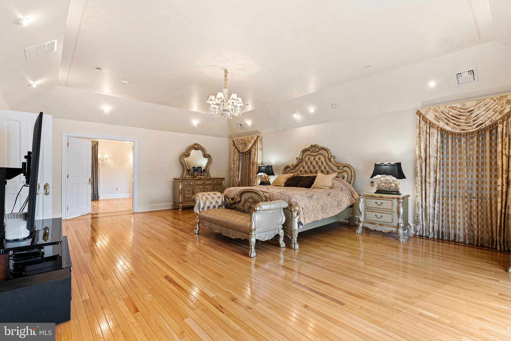 2 Greystone Circle Newtown Square, PA 19073 - Photo 20 of 57