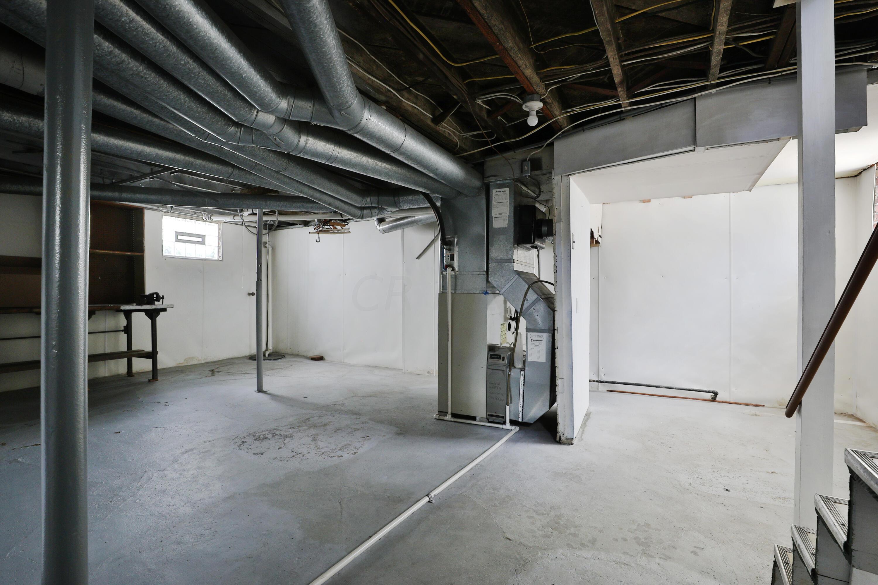 457 Midgard Road Columbus, OH 43202 - Photo 41 of 50 Basement