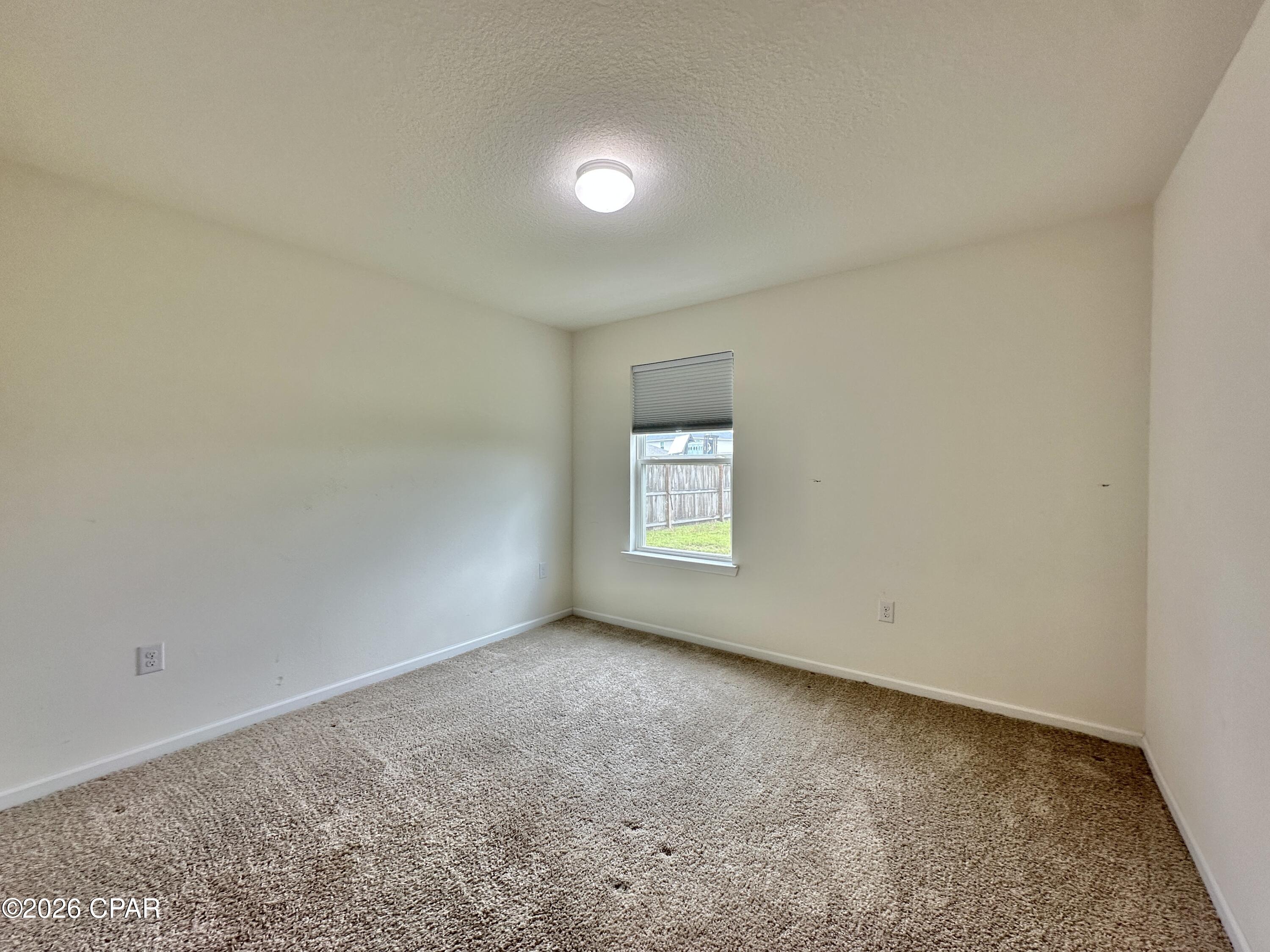 109 Merrion Road Southport, FL 32409 - Photo 13 of 38