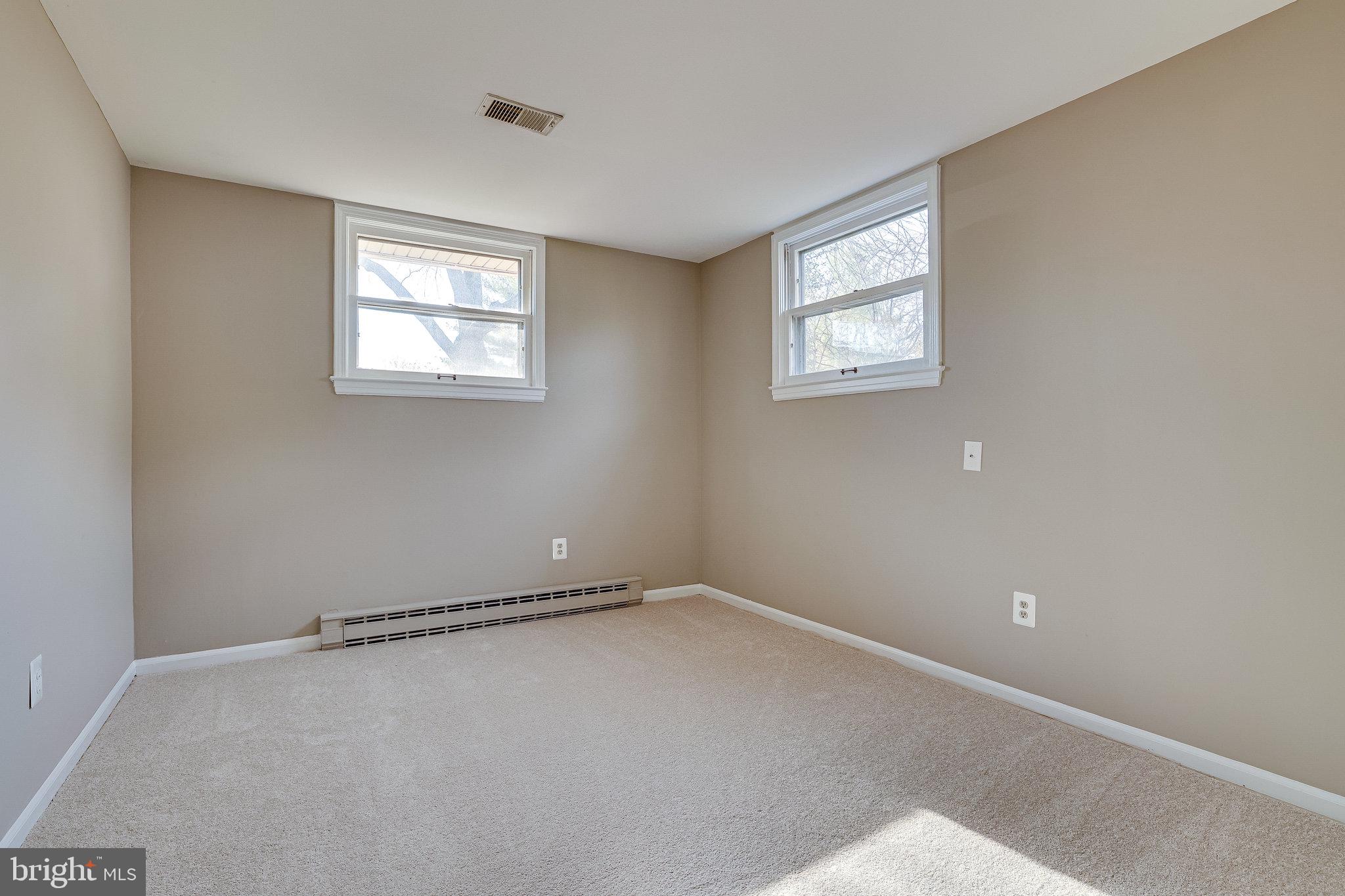 1501 East Beech Road Sterling, VA 20164 - Photo 31 of 41 Bedroom 4 (Lower Level)