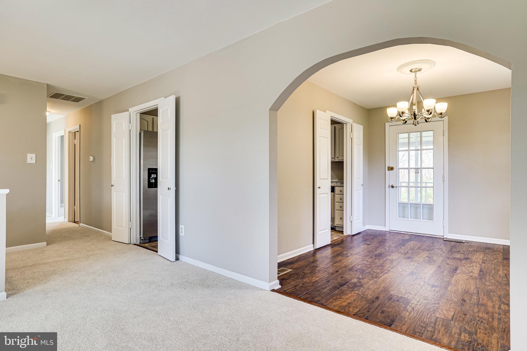 1501 East Beech Road Sterling, VA 20164 - Photo 7 of 41 Family Room/ Dining Room