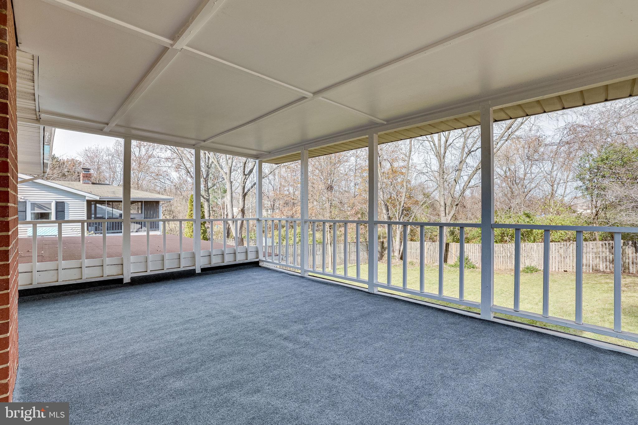 1501 East Beech Road Sterling, VA 20164 - Photo 10 of 41 Screened-In Porch