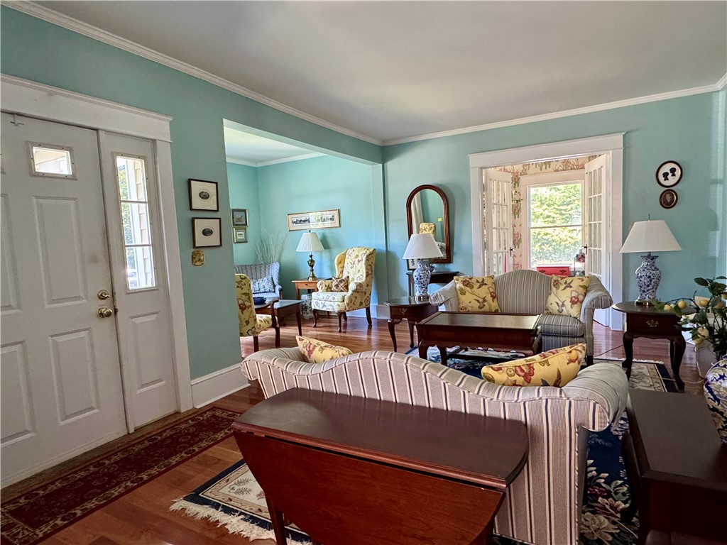 16 Walling Boulevard Oneonta, NY 13820 - Photo 3 of 44