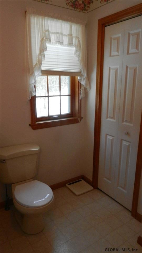 520 Middle Grove Road Milton, NY 12850 - Photo 6 of 9 Photo 6